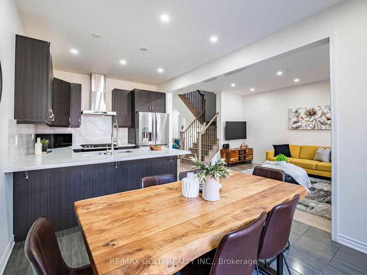 Photo 16 at 36 Feeder Street, Northwest Brampton, Brampton