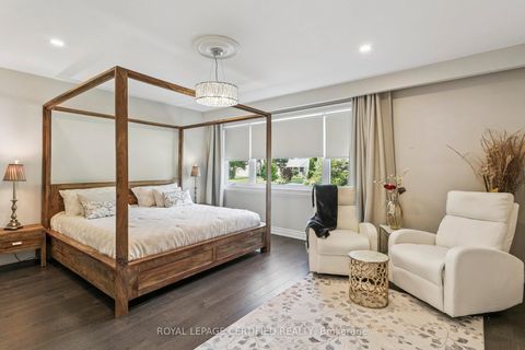 Photo 18 at 462 The Kingsway, Rosethorn, Toronto