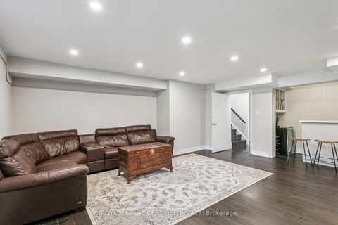 Photo 25 at 462 The Kingsway, Rosethorn, Toronto