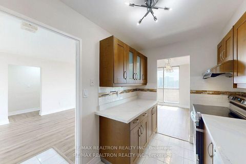 Photo 11 at 1506 - 1 Massey Square, Crescent Town, Toronto