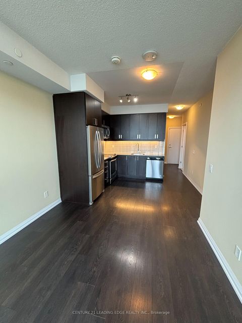 Photo 3 at 517 - 7895 Jane Street, Concord, Vaughan