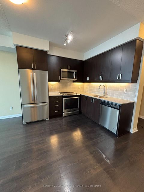 Photo 4 at 517 - 7895 Jane Street, Concord, Vaughan
