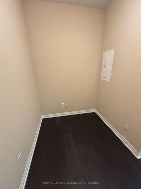 Photo 6 at 517 - 7895 Jane Street, Concord, Vaughan