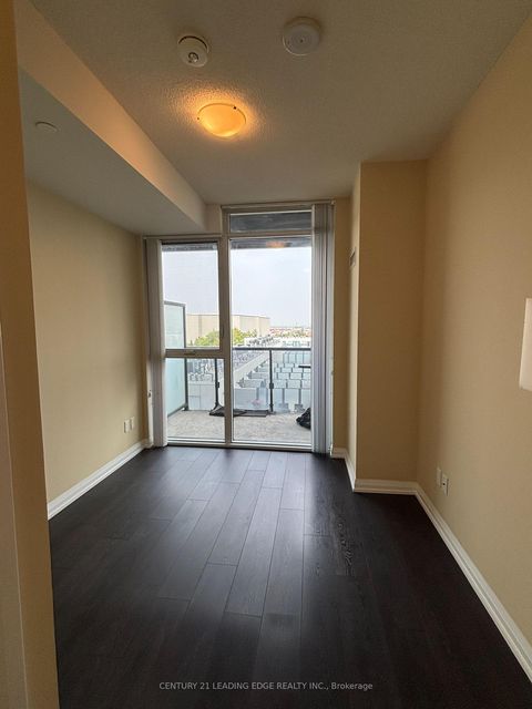 Photo 11 at 517 - 7895 Jane Street, Concord, Vaughan
