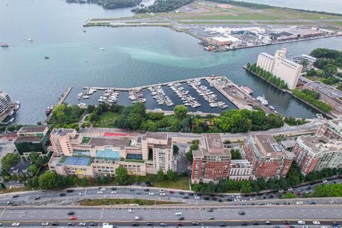 Photo 1 at 4515 - 11 Brunel Court, Waterfront Communities C1, Toronto