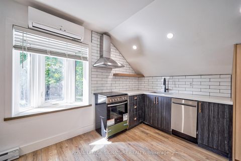 Photo 22 at 541 St Clarens Avenue, Junction, Toronto