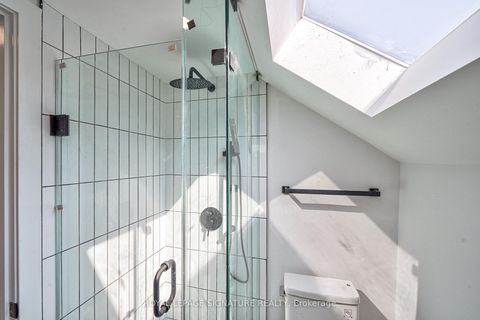 Photo 26 at 541 St Clarens Avenue, Junction, Toronto