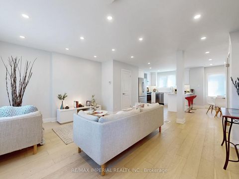 Photo 1 at 9 Lesmount Avenue, East York, Toronto