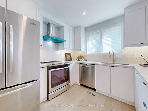 Photo 6 at 9 Lesmount Avenue, East York, Toronto