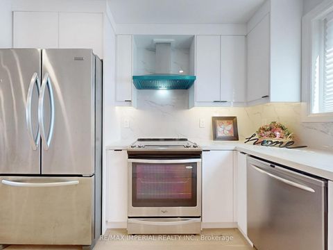 Photo 7 at 9 Lesmount Avenue, East York, Toronto