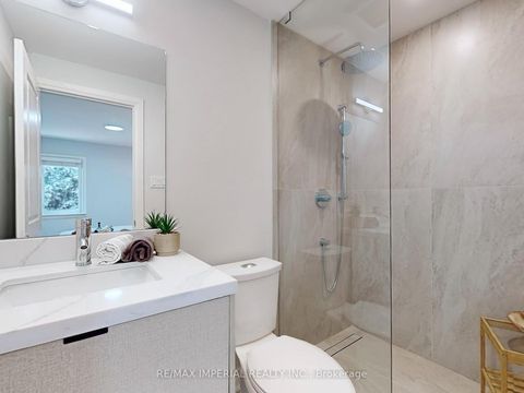 Photo 20 at 9 Lesmount Avenue, East York, Toronto