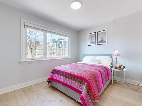 Photo 24 at 9 Lesmount Avenue, East York, Toronto