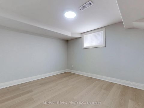 Photo 33 at 9 Lesmount Avenue, East York, Toronto