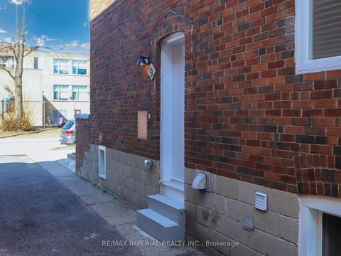Photo 37 at 9 Lesmount Avenue, East York, Toronto
