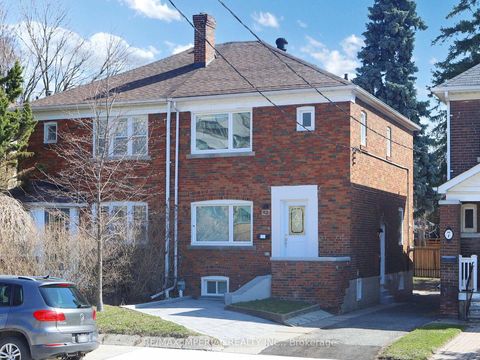 Photo 43 at 9 Lesmount Avenue, East York, Toronto