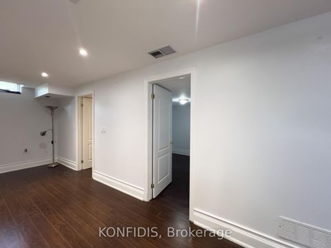 Photo 21 at 56 Mintwood Road, Patterson, Vaughan