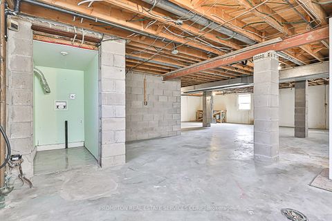 Photo 28 at 81 Maxome Avenue, Newtonbrook East, Toronto