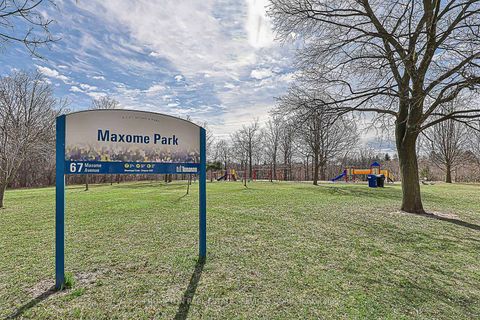 Photo 31 at 81 Maxome Avenue, Newtonbrook East, Toronto
