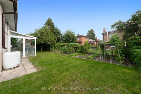 Photo 17 at 71 pleasant view Drive, Pleasant View, Toronto