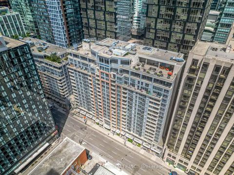 Photo 23 at 222 - 270 Wellington Street W, Waterfront Communities C1, Toronto