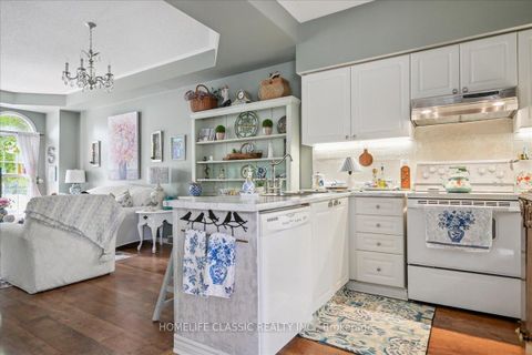 Photo 13 at 153 Glenashton Drive, RO River Oaks, Oakville