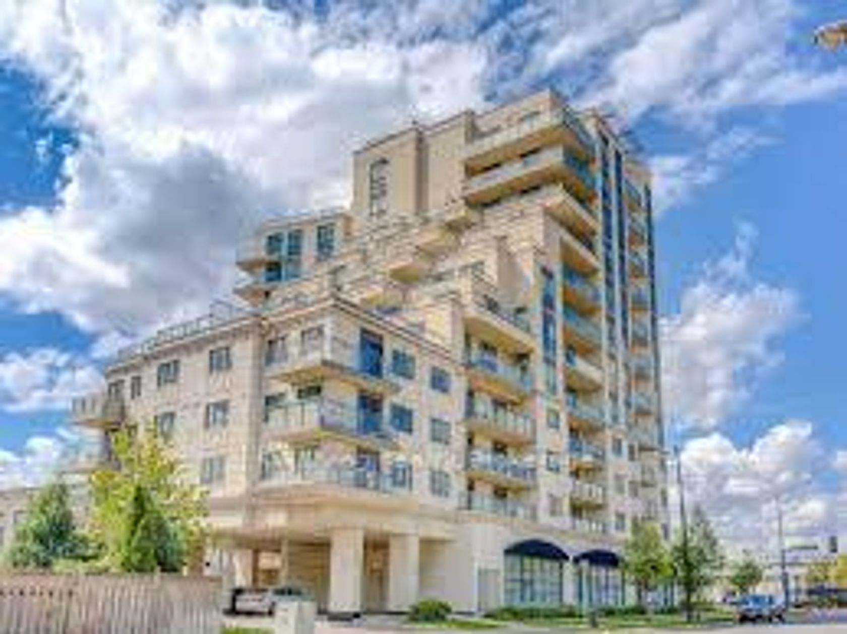 508 - 7730 Kipling Avenue, West Woodbridge, Vaughan 