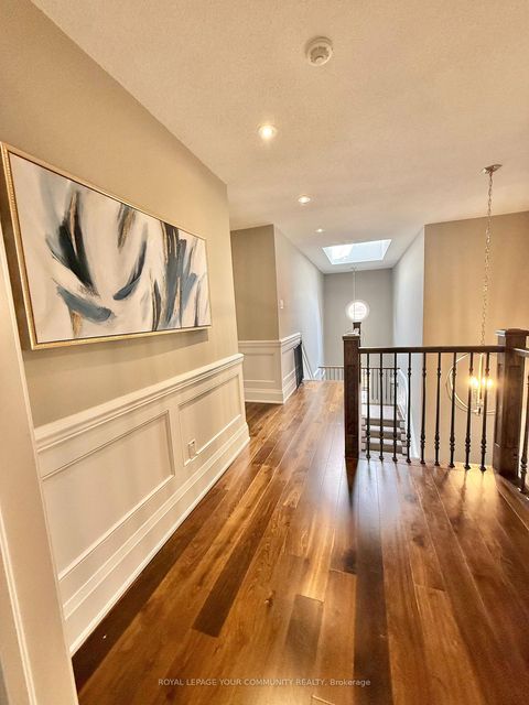 Photo 12 at 20 White Lodge Crescent, Mill Pond, Richmond Hill
