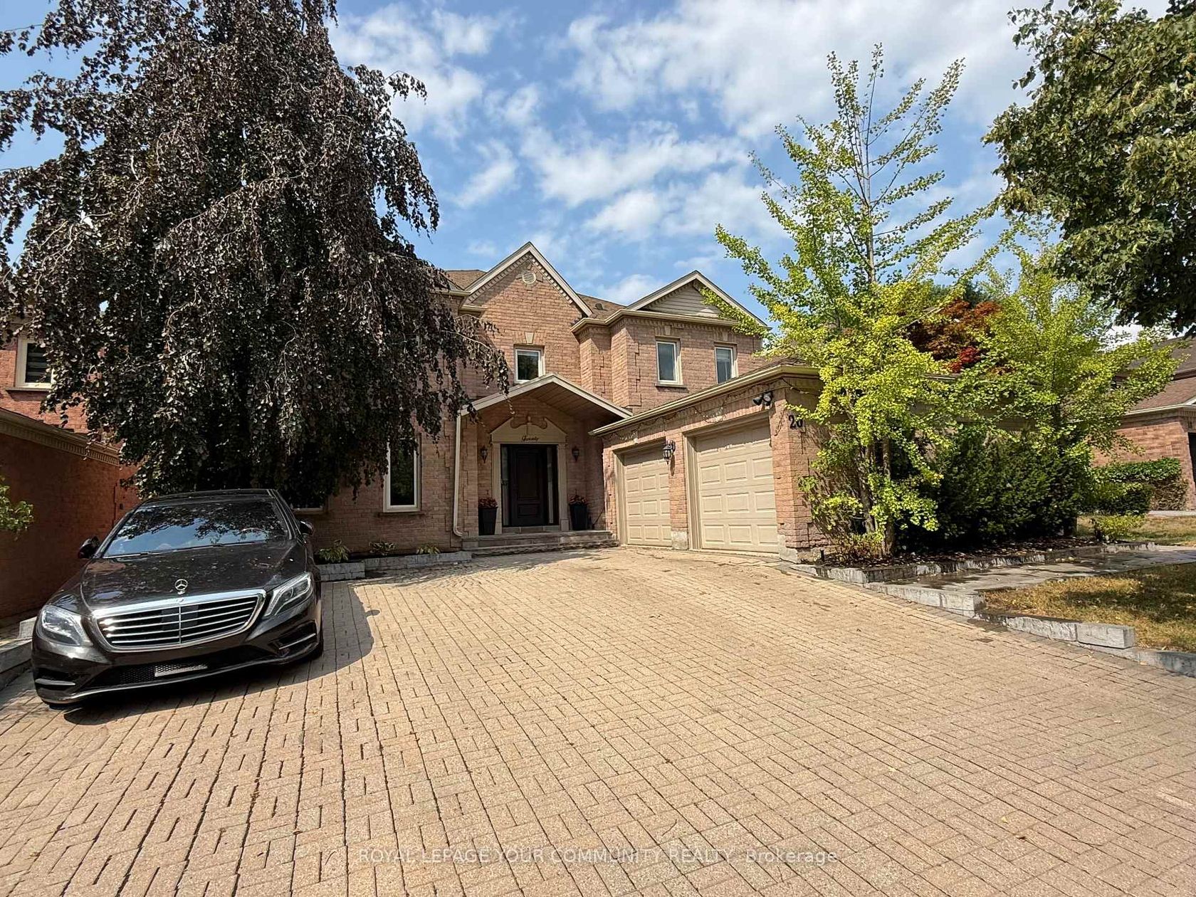 20 White Lodge Crescent, Mill Pond, Richmond Hill 