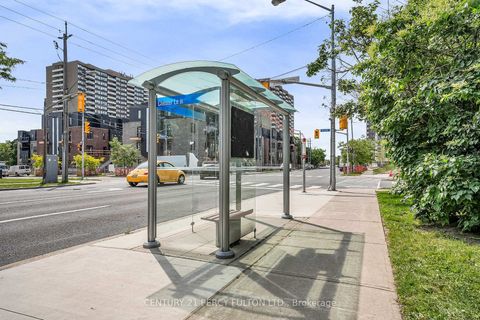 Photo 34 at 33 Pettibone Square, L'Amoreaux, Toronto