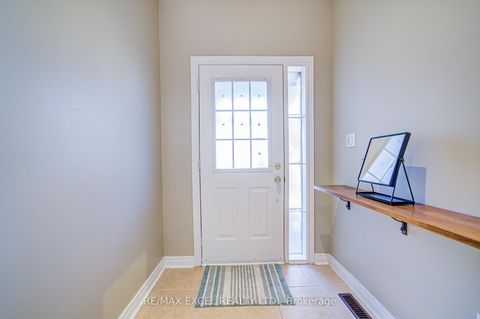 Photo 6 at 23 Lena Drive, Rouge Woods, Richmond Hill
