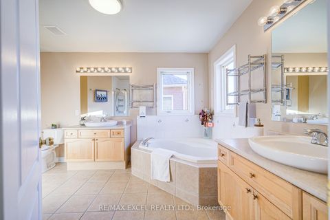 Photo 33 at 23 Lena Drive, Rouge Woods, Richmond Hill
