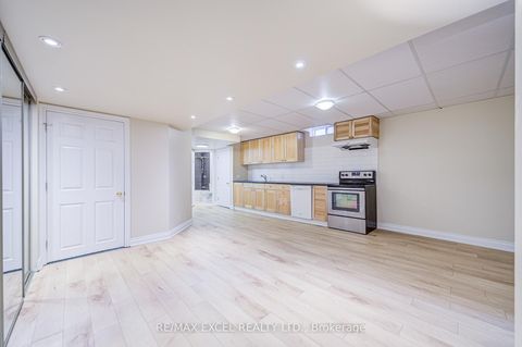 Photo 40 at 23 Lena Drive, Rouge Woods, Richmond Hill