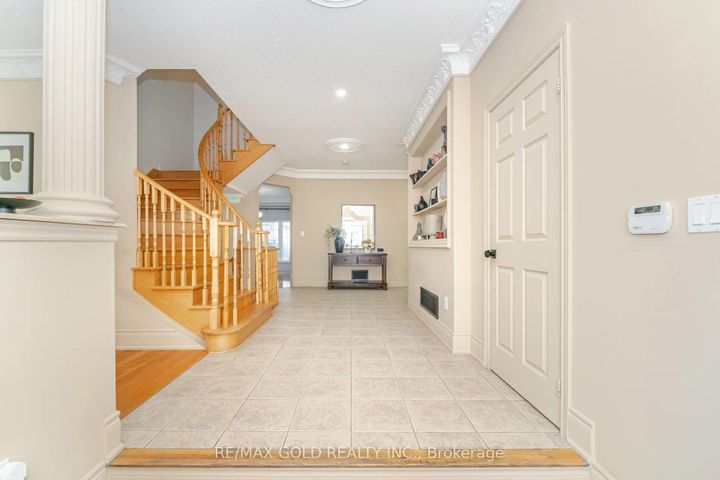 Photo 3 at 41 Leparc Road, Vales of Castlemore North, Brampton