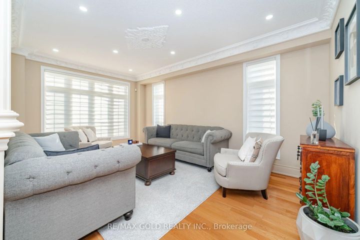 Photo 5 at 41 Leparc Road, Vales of Castlemore North, Brampton