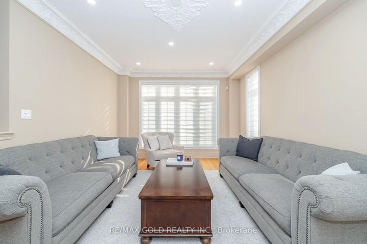 Photo 6 at 41 Leparc Road, Vales of Castlemore North, Brampton