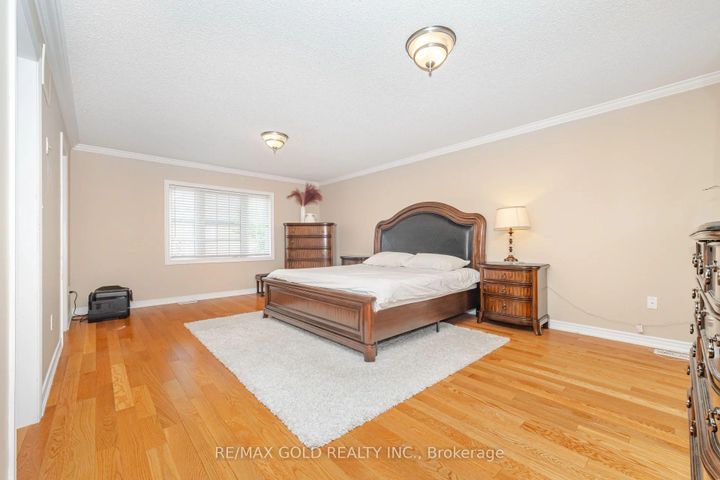 Photo 25 at 41 Leparc Road, Vales of Castlemore North, Brampton
