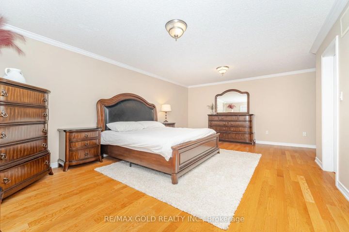 Photo 26 at 41 Leparc Road, Vales of Castlemore North, Brampton