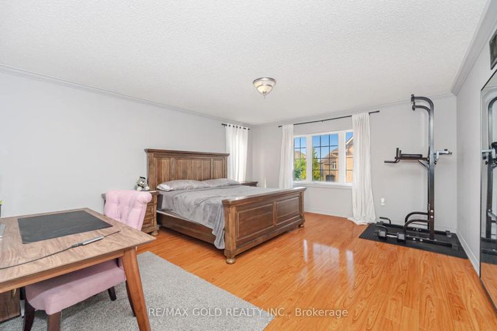 Photo 31 at 41 Leparc Road, Vales of Castlemore North, Brampton