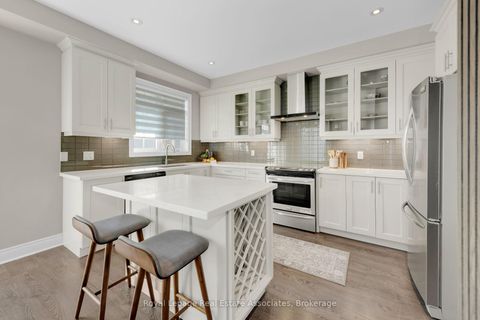Photo 18 at 3040 Eberly woods Drive, GO Glenorchy, Oakville