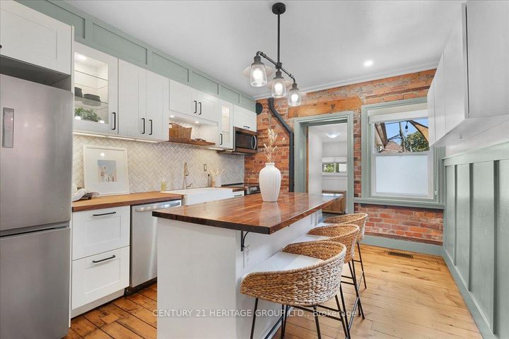 Photo 10 at 40 Emerald Street N, Landsdale, Hamilton