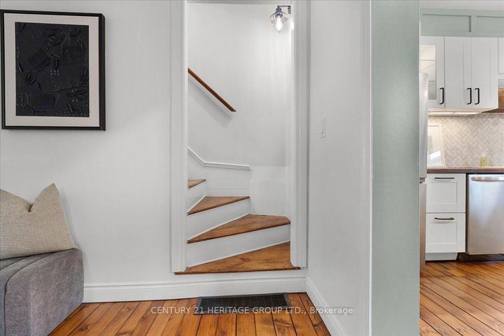 Photo 17 at 40 Emerald Street N, Landsdale, Hamilton