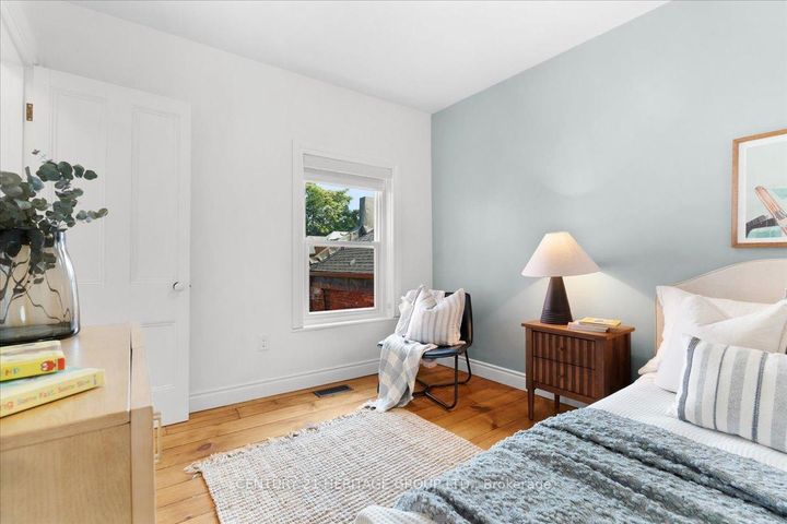 Photo 26 at 40 Emerald Street N, Landsdale, Hamilton