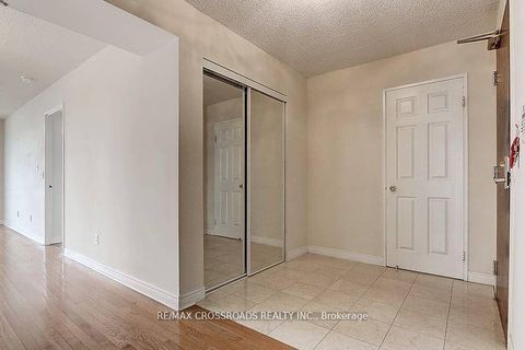 Photo 3 at 2106 - 18 Parkview Avenue, Willowdale East, Toronto