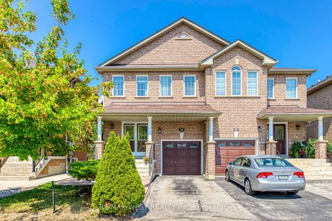 Photo 1 at 56 Laura Sabrina Drive, Sonoma Heights, Vaughan