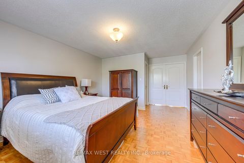 Photo 24 at 56 Laura Sabrina Drive, Sonoma Heights, Vaughan