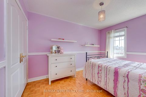 Photo 31 at 56 Laura Sabrina Drive, Sonoma Heights, Vaughan