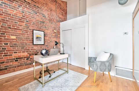Photo 11 at 418 - 81a Front Street, Waterfront Communities C8, Toronto