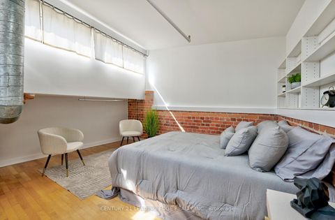 Photo 14 at 418 - 81a Front Street, Waterfront Communities C8, Toronto
