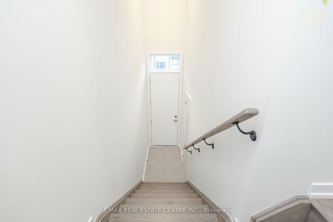 Photo 3 at 1320 Kobzar Drive, NW Northwest, Oakville