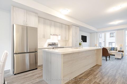 Photo 6 at 1320 Kobzar Drive, NW Northwest, Oakville